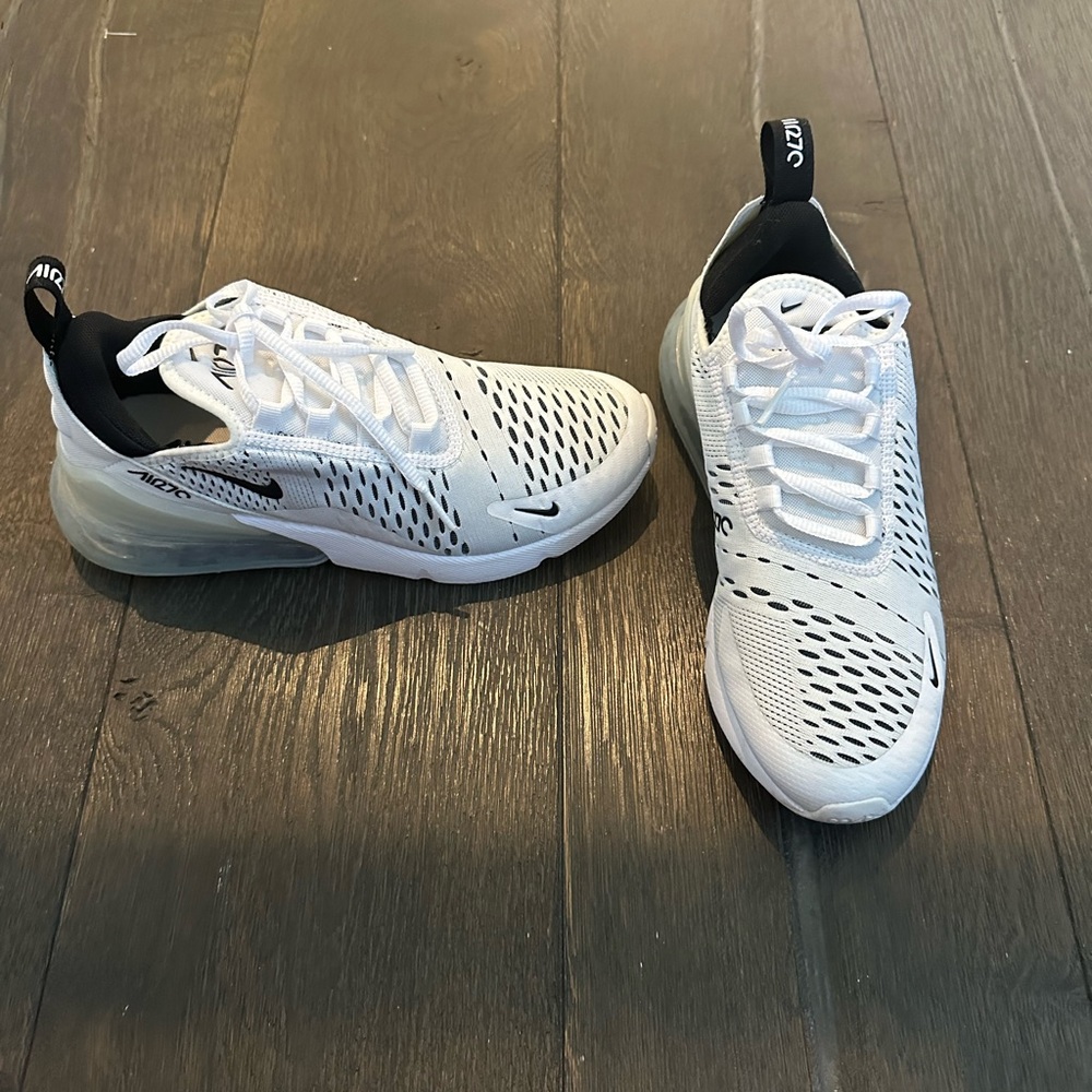 Nike Air Max 270